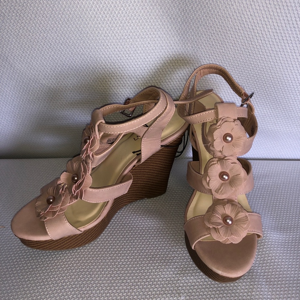 Jasmine light pink wedge sandal heels